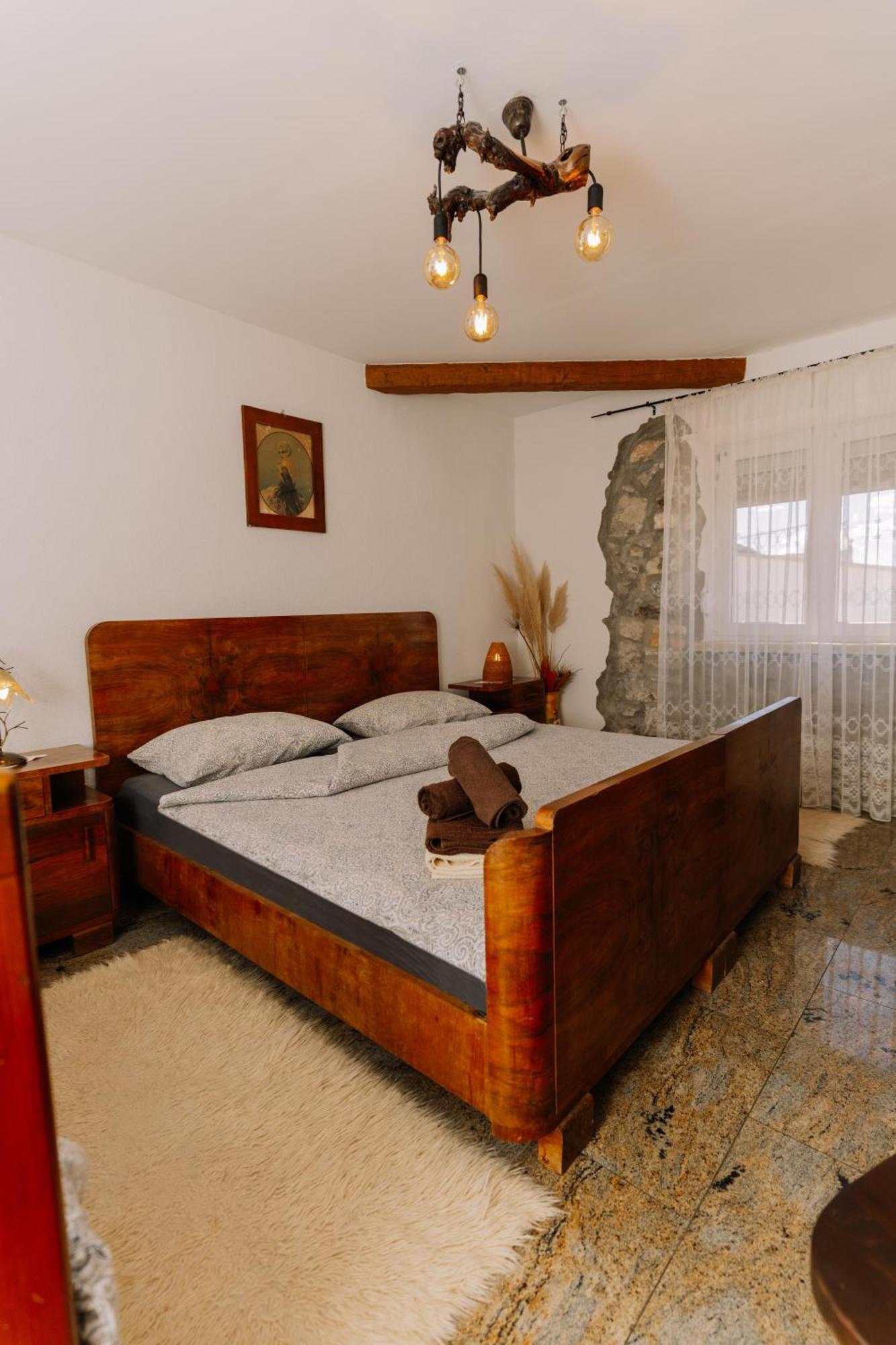 Casa Luana Villa Roč Exteriör bild