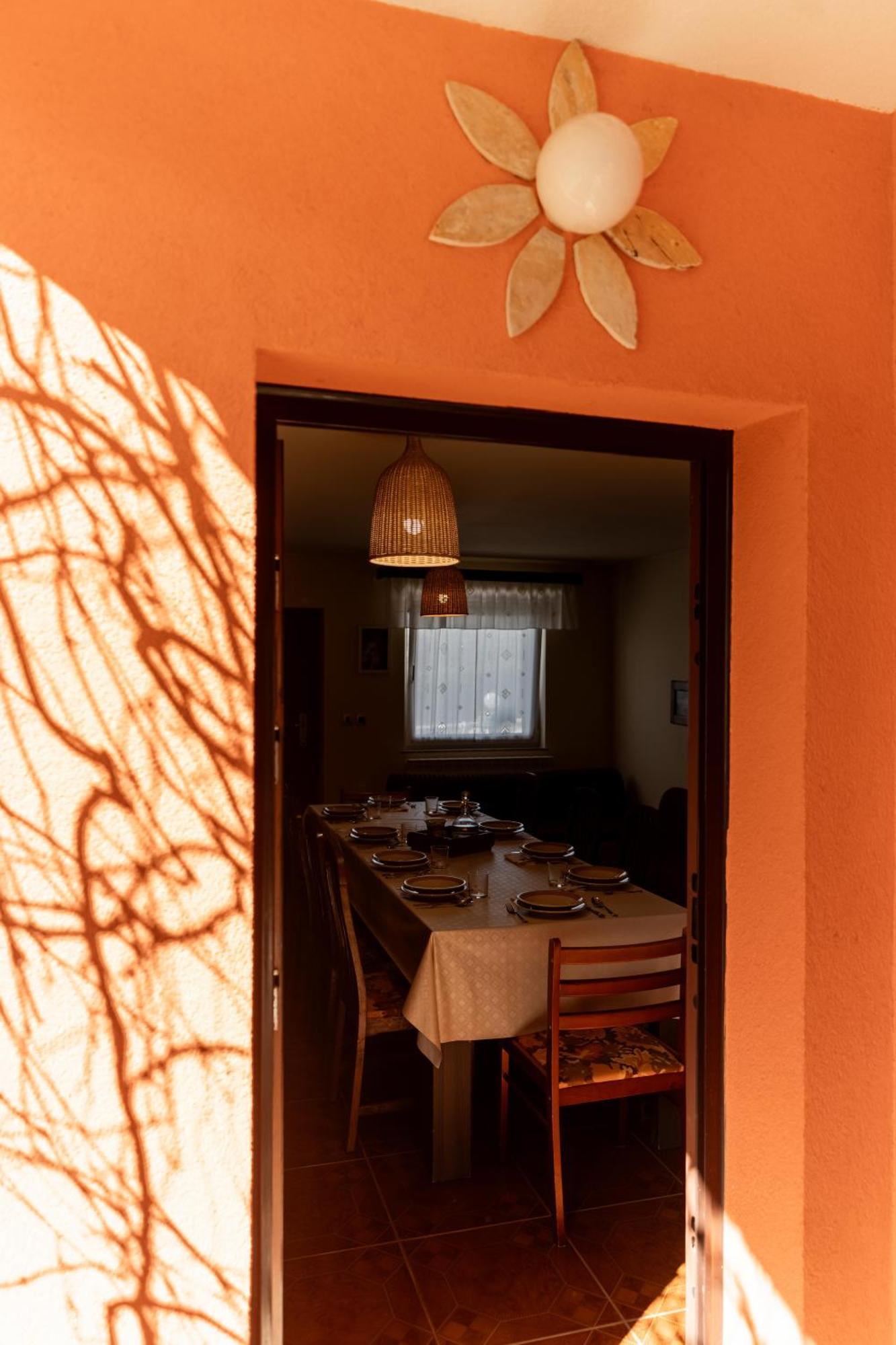 Casa Luana Villa Roč Exteriör bild