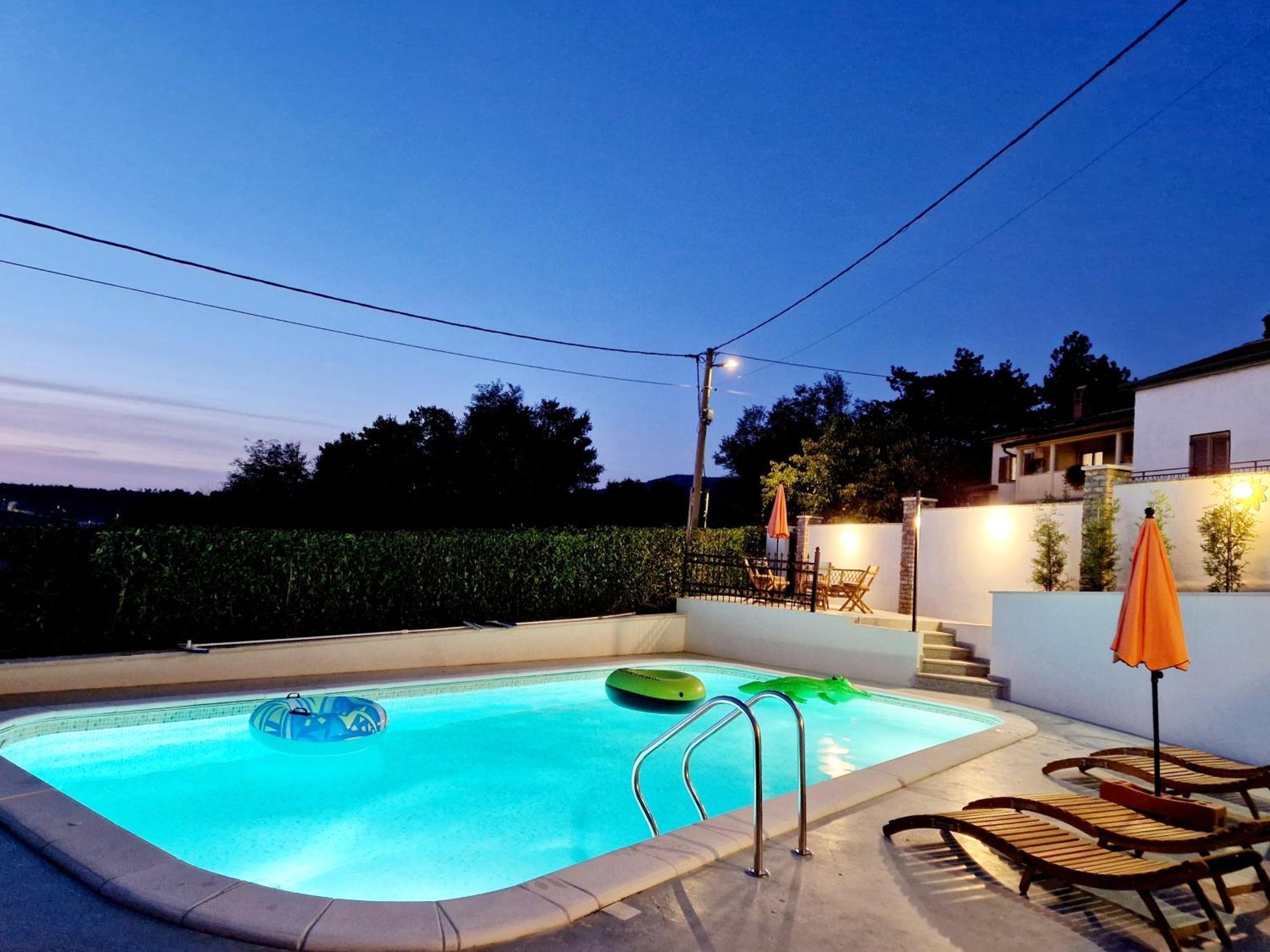 Casa Luana Villa Roč Exteriör bild